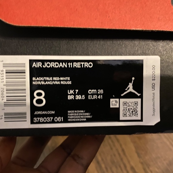 Jordan retro 11 main image 2